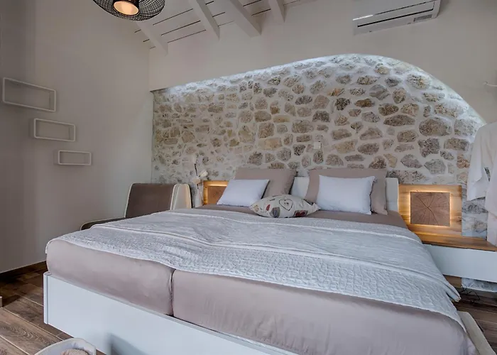 Luxury With Pool, Large Garden In The Countryside - By Traveler Tourist Agency Krk- Id 2204 *