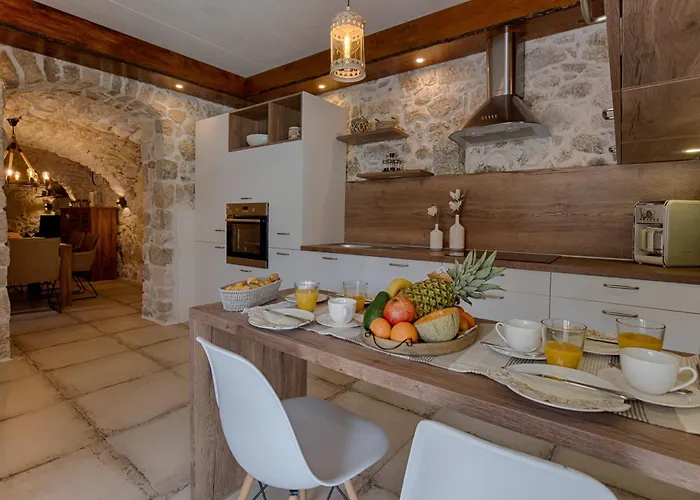 فيلة Luxury With Pool, Large Garden In The Countryside - By Traveler Tourist Agency Krk- Id 2204 Tribalj (Primorsko-Goranska)