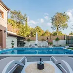 Villa Luxury With Pool, Large Garden In The Countryside - By Traveler Tourist Agency Krk- Id 2204