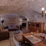 Villa Luxury With Pool, Large Garden In The Countryside - By Traveler Tourist Agency Krk- Id 2204 *