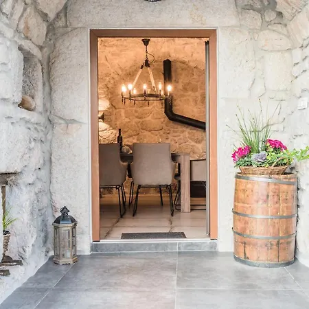Luxury With Pool, Large Garden In The Countryside - By Traveler Tourist Agency Krk- Id 2204 * Tribalj
