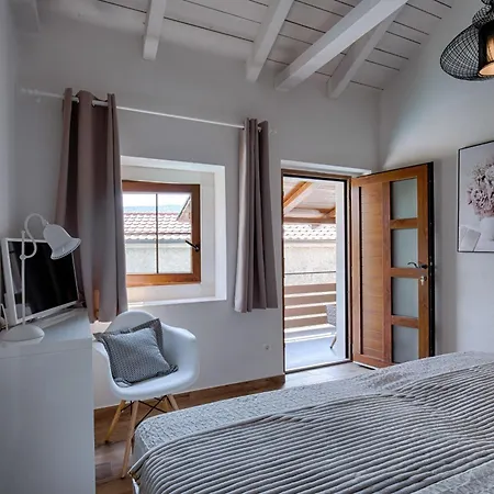 Luxury With Pool, Large Garden In The Countryside - By Traveler Tourist Agency Krk- Id 2204 Tribalj